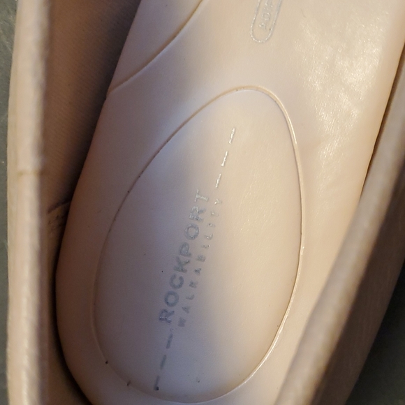 ROCKPORT Walkability Tan Adiprene WOMEN’S CONFORTABLE FLATS Sz7 - Picture 7 of 9